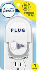 Febreze Fade Defy PLUG Air Freshener & Odor Fighting Starter Kit Linen & Sky Scent Oil Refill 1 pk