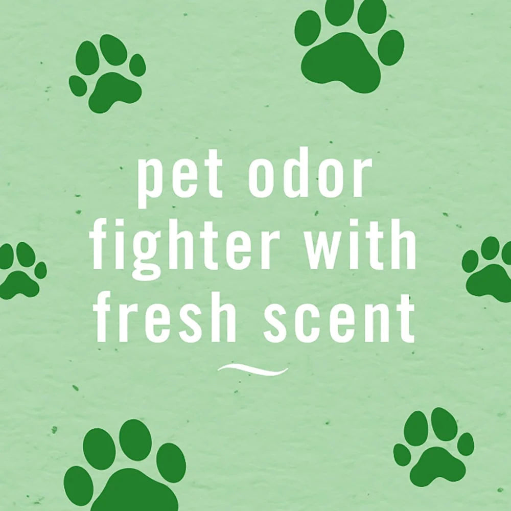Pack of 4 Febreze Odor-Fighting Fabric Refresher, Pet Odor Fight, 23.6 fl oz (packaging may vary)
